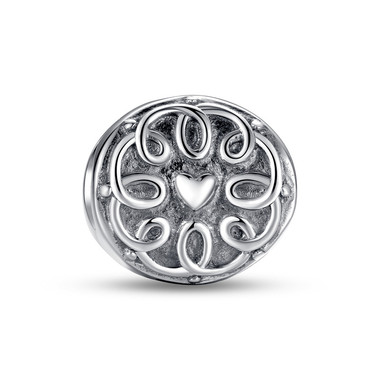 MOM MEDALLION CHARM