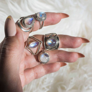 MOONSTONE RING - EYE WIDE SHUT