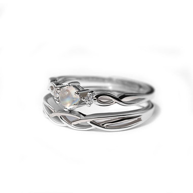 MOONSTONE RING - LOVES