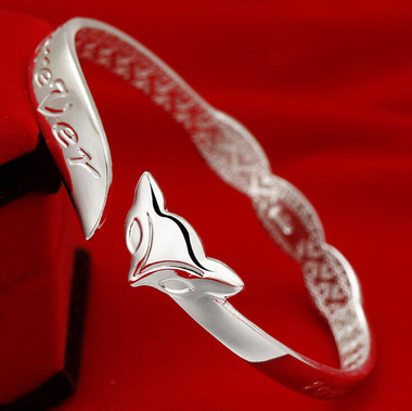 STERLING SILVER BRACELET - FOX PATTERN